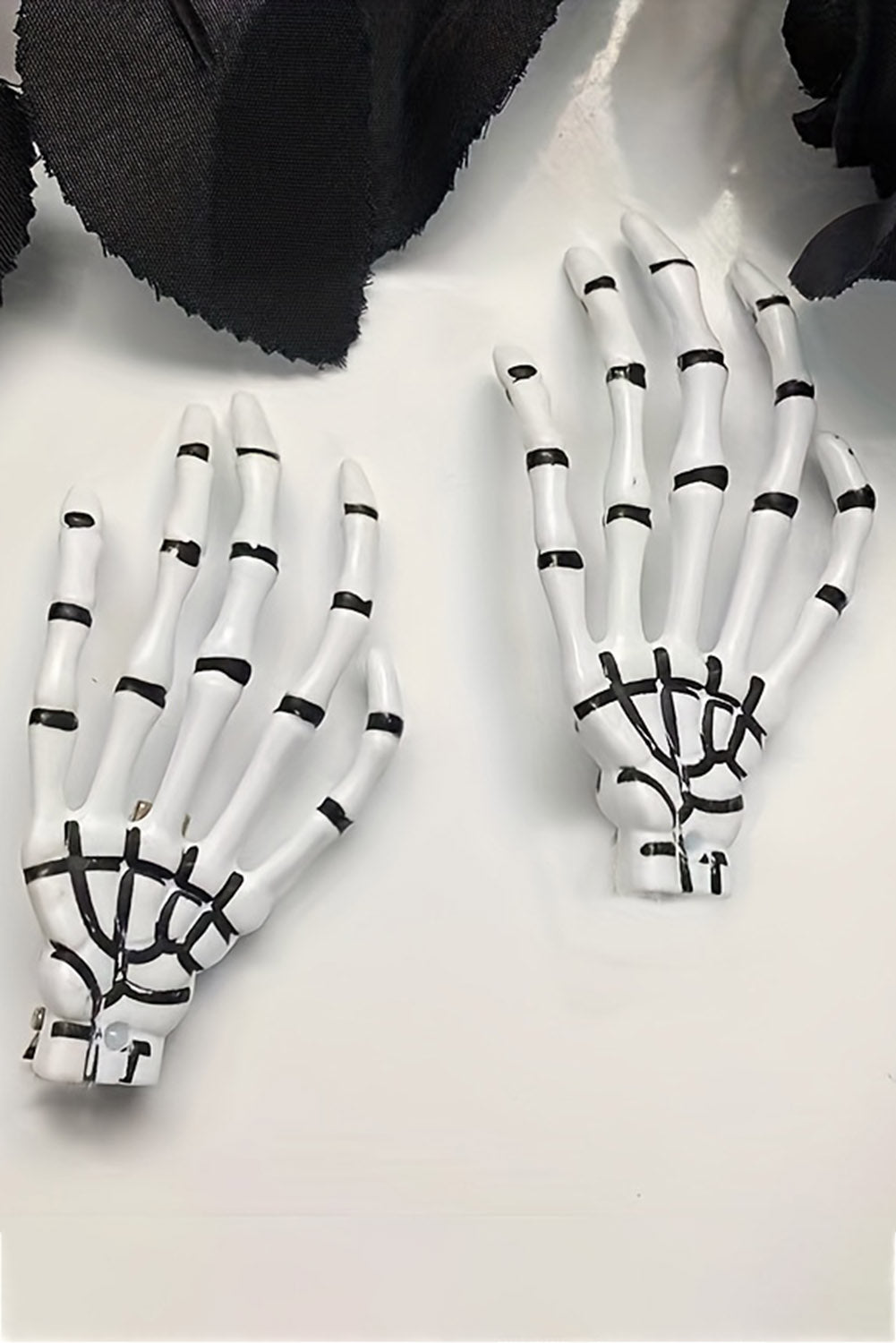 Bright White 1pc Skeleton Hand Hair Clip - Bellisima Clothing Collective