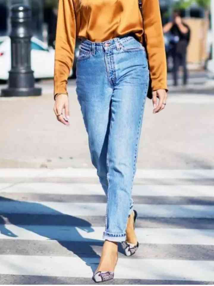 Buttoned Cropped Jeans - Bellisima Clothing Collective