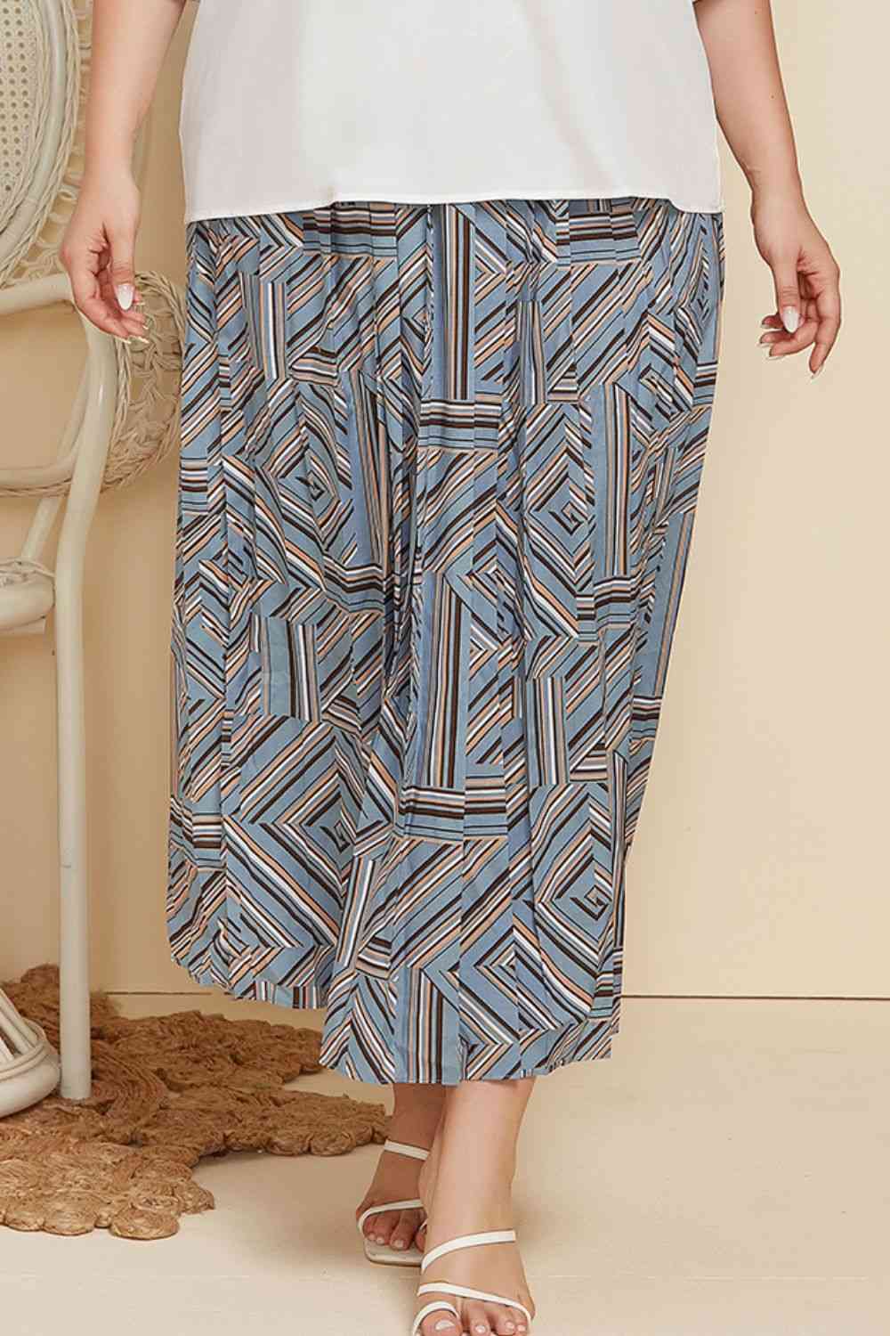 Plus Size Geometric Pleated Skirt - Bellisima Clothing Collective